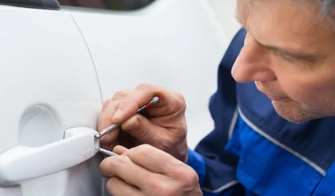 Automotive Locksmith Services