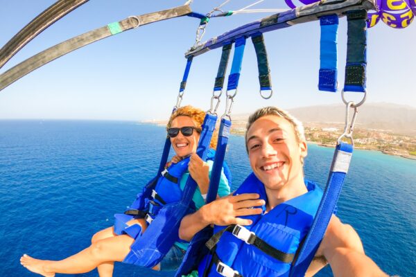Best Time to Go Parasailing
